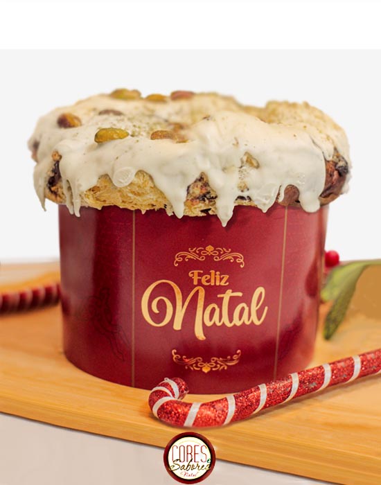 Panettone de Pistache Cores e Sabores