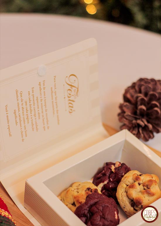 Caixa Livro com 4 Mini Cookies Especiais